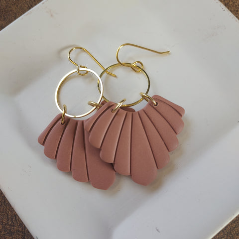 Shelly in Terracotta