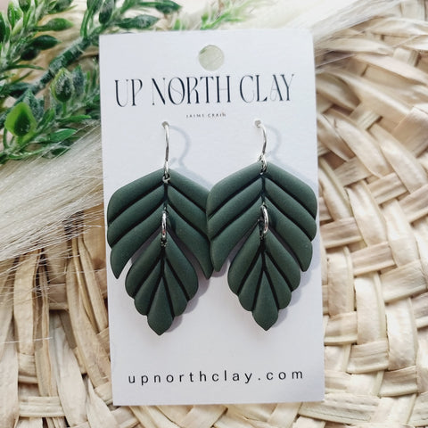 Layna in Pine