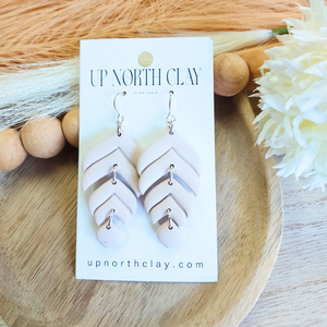 Loretta in Neutral Sand